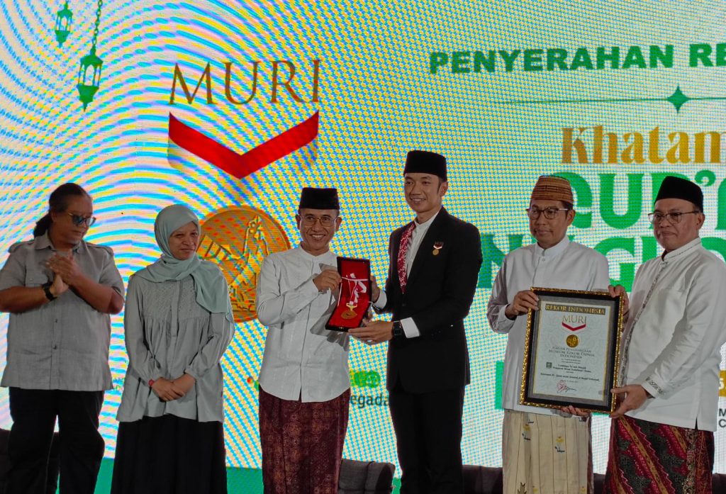 NU Raik Rekor MURI